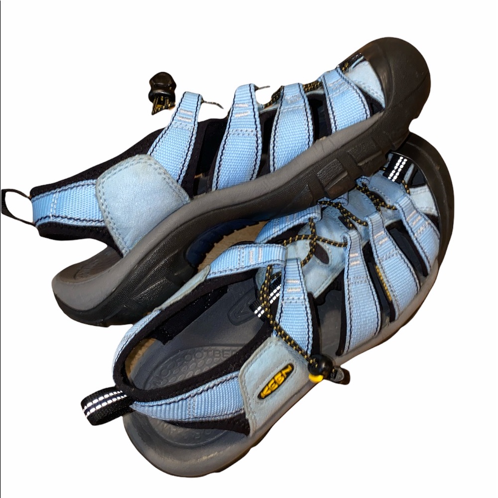 KEEN Women's Newport H2 Waterproof Sandal size 9